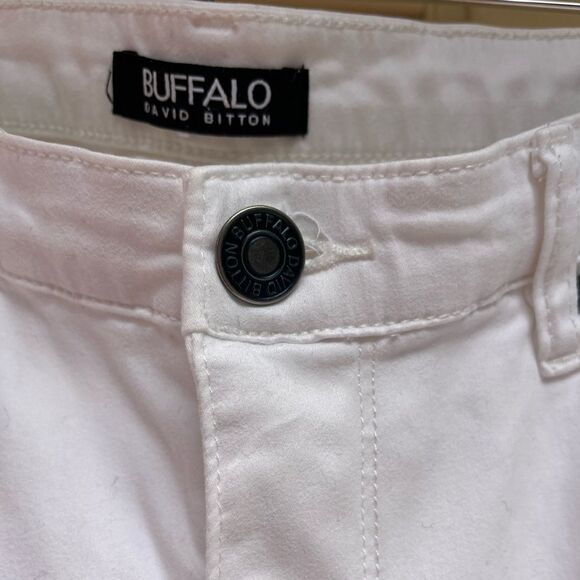 Buffalo David Bitton white ankle length midrise jeans, zipper closure,pockets,27 - Picture 2 of 7